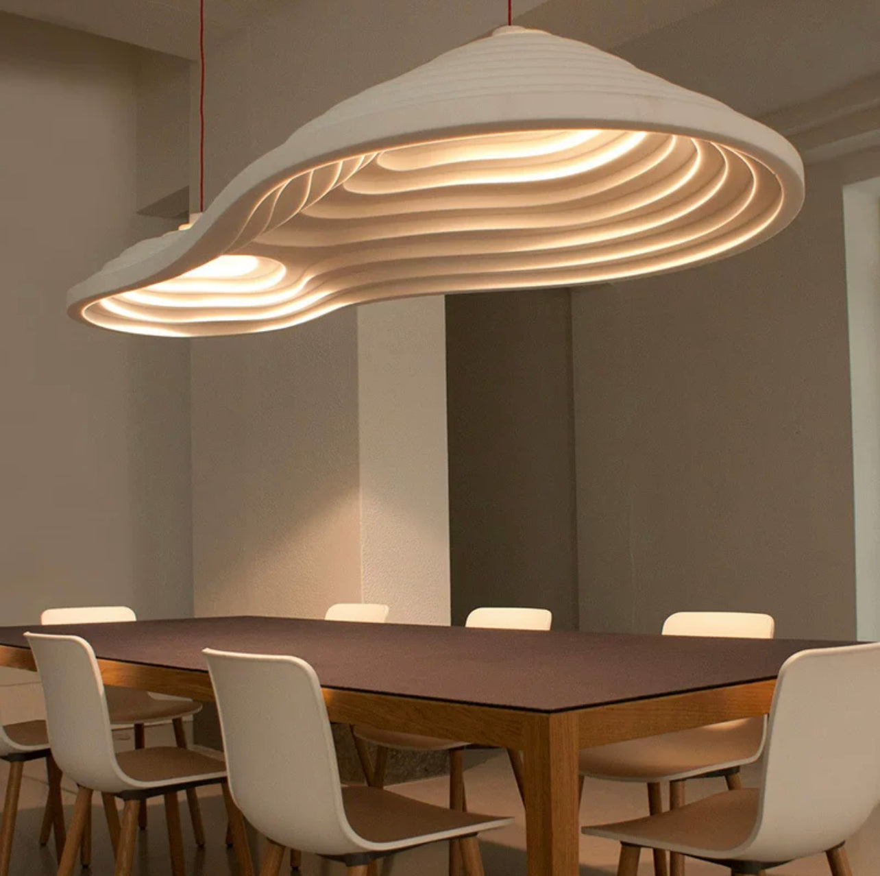 Modern Wavy Layered Pendant Light BW10